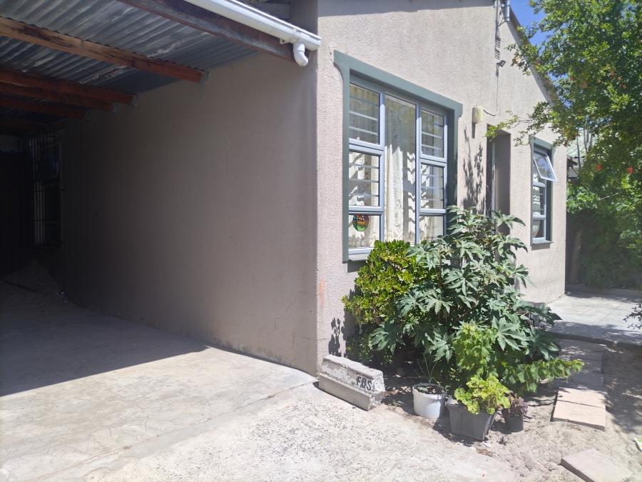 3 Bedroom Property for Sale in Bell Glen Western Cape